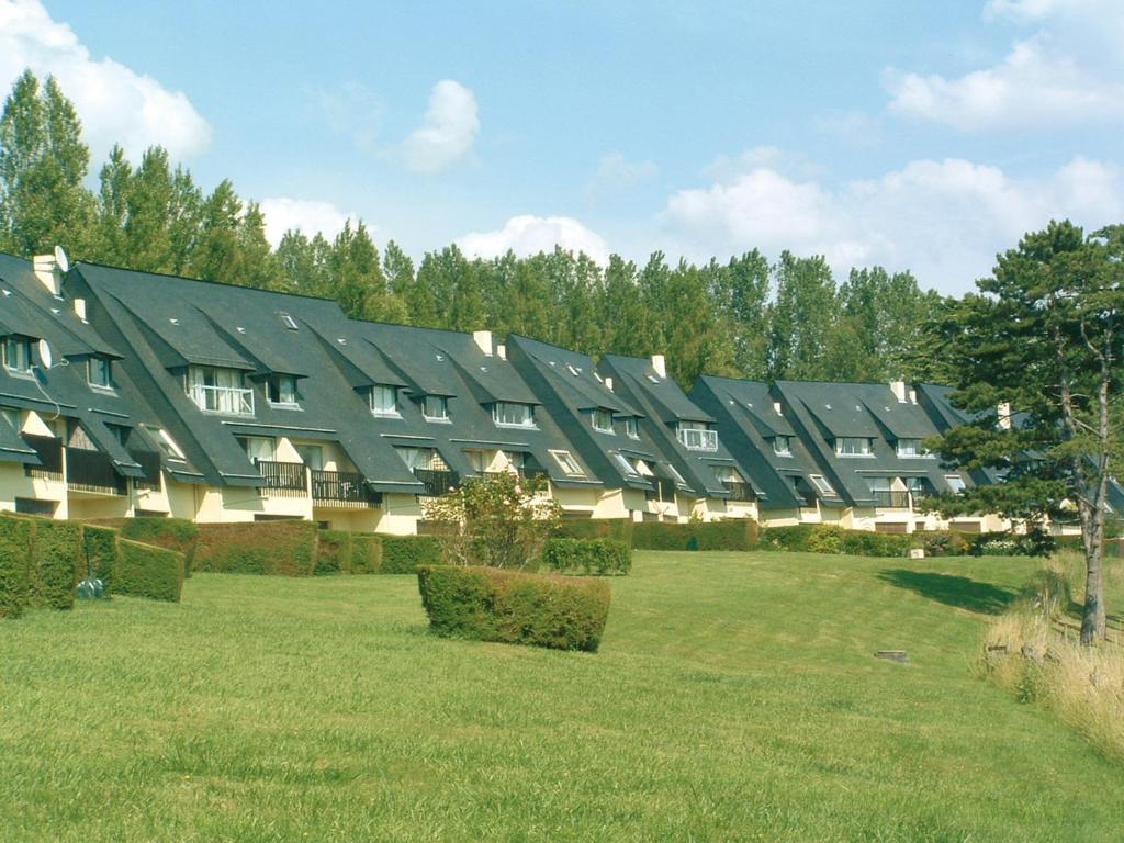 Lagrange Vacances Les Hauts De Clairvallon Houlgate Δωμάτιο φωτογραφία